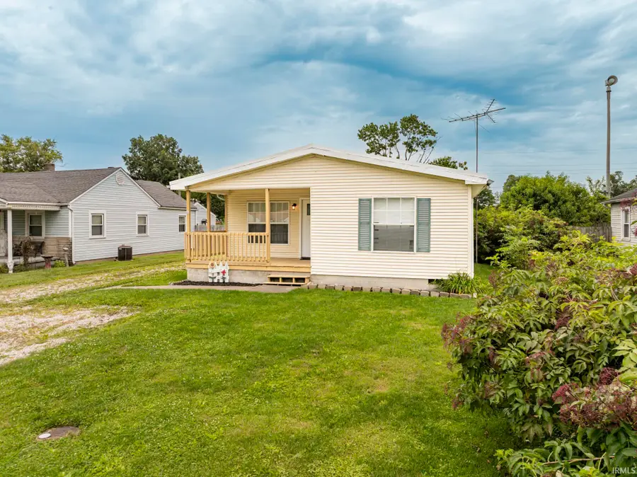 1602 S Biltmore Avenue, Muncie, IN 47302 - #2