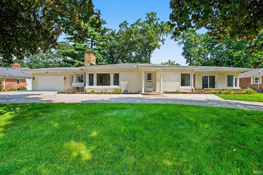 2030 Greenleaf Boulevard, Elkhart, IN 46514 - #2