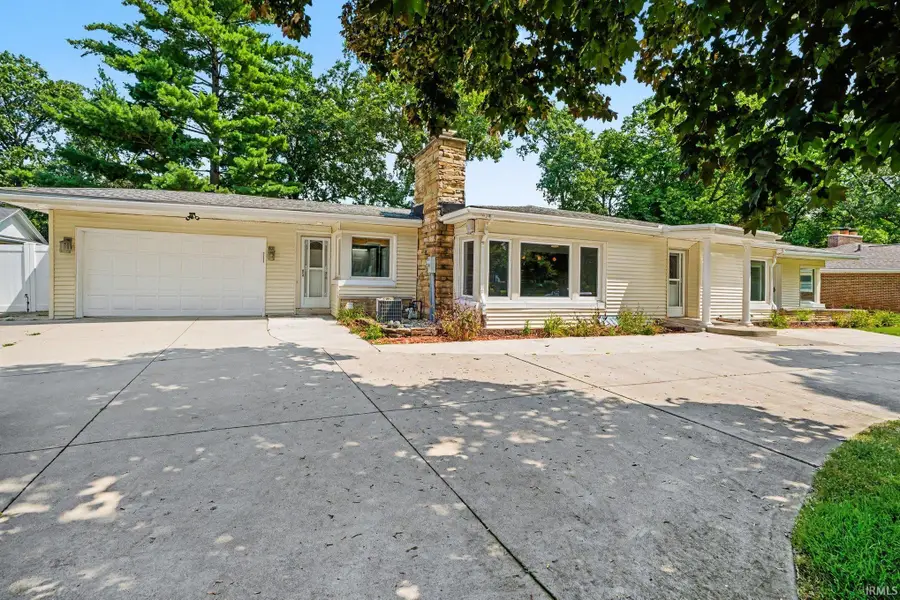 2030 Greenleaf Boulevard, Elkhart, IN 46514 - #3