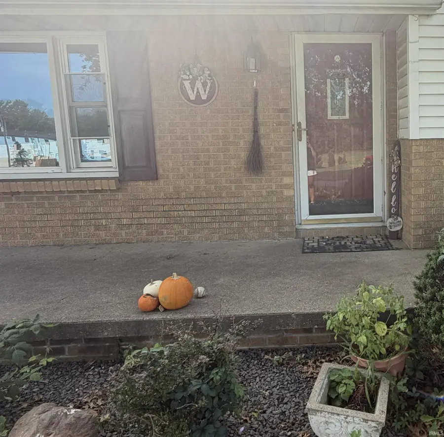 209 N 1st Avenue, Princeton, IN 47670 - #3