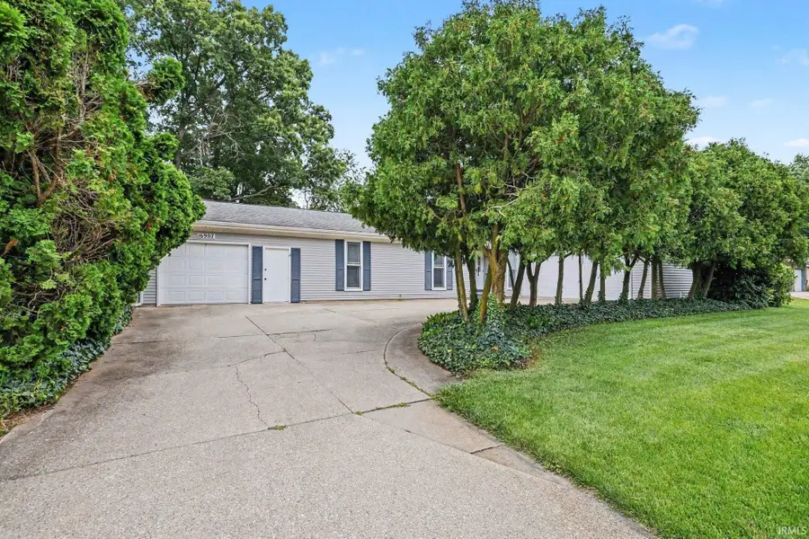 16907 Colony Drive, South Bend, IN 46635 - #3