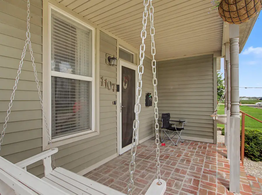 1107 E 5th Street, Mount Vernon, IN 47620 - #3