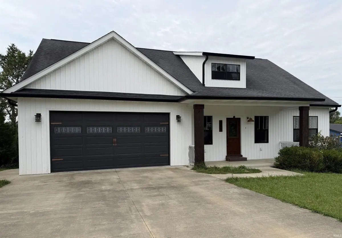 605 W 10th Street, Oolitic, IN 47451 - #1