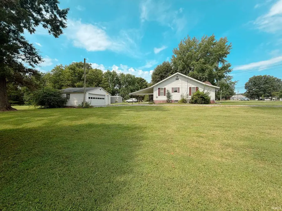 2002 Il Highway 15, Fairfield, IL 62837 - #2