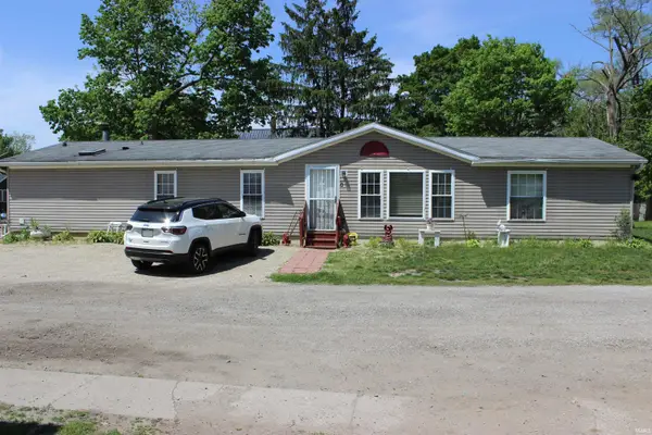 1022 W Garfield Avenue, Elkhart, IN 46516