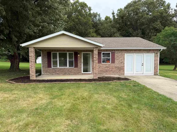 405 Dean Street, Mitchell, IN 47446