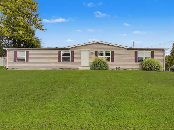 305 Queen Street, Loogootee, IN 47553