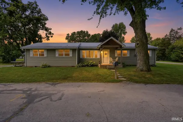 302 Gateway Avenue, Churubusco, IN 46723