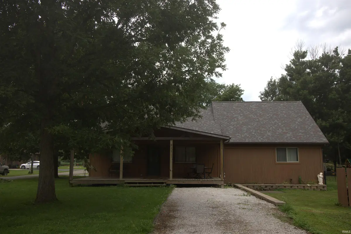 211 S Eugene Avenue, Cayuga, IN 47928 - #1