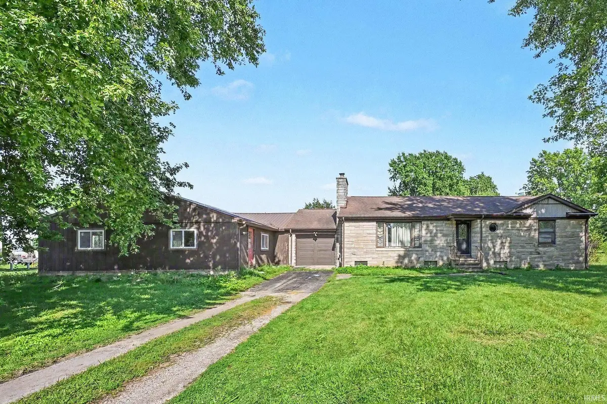 211 N Troutman Street, Kewanna, IN 46939 - #1