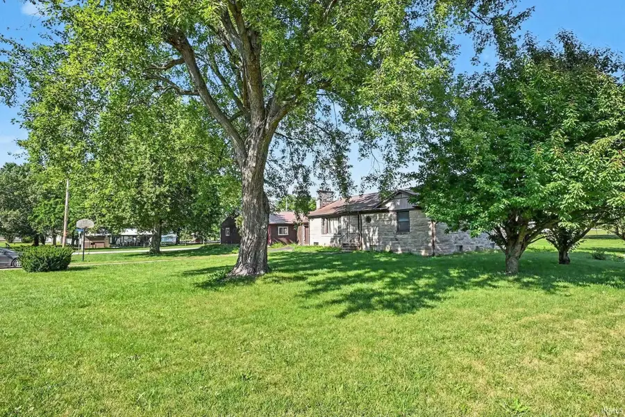 211 N Troutman Street, Kewanna, IN 46939 - #3