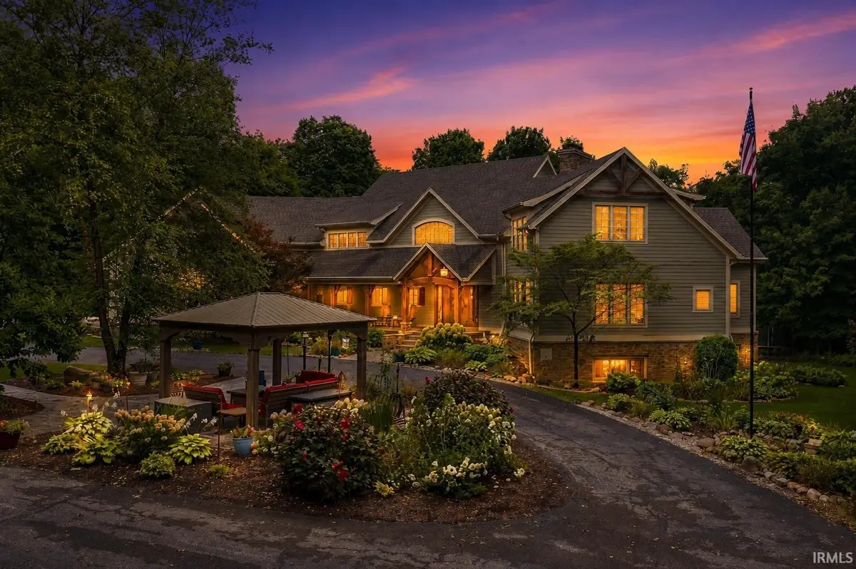 2710 Pleasant Creek Drive, Yorktown, IN 47396 - #1