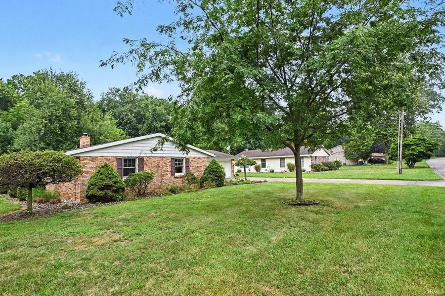 1512 Brook View Avenue, Warsaw, IN 46580 - #3