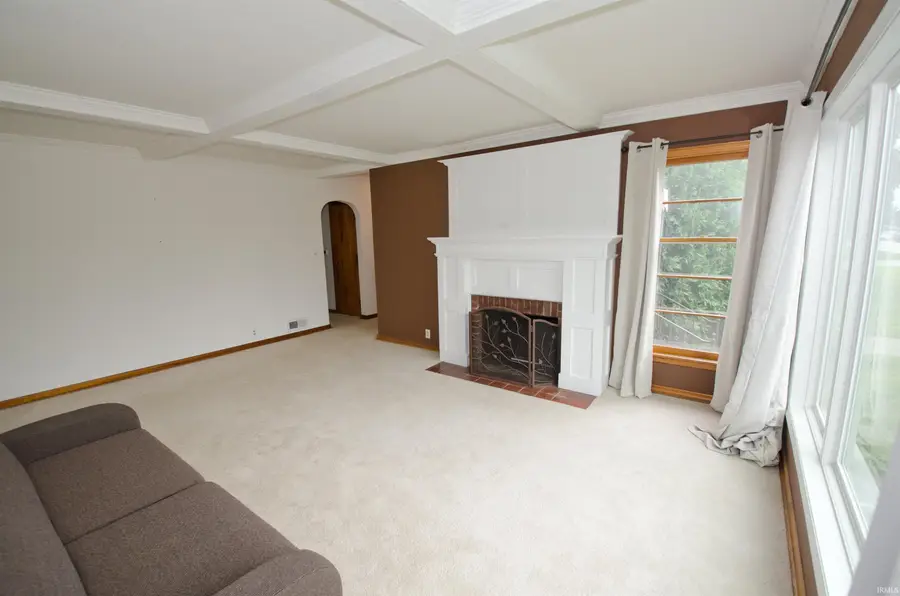 504 N Washington Avenue, Fowler, IN 47944 - #3