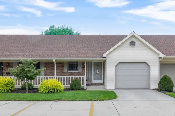 1415-4 Pembrooke Circle, Goshen, IN 46526