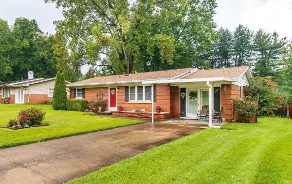 31 W Bujey Drive, Evansville, IN 47710