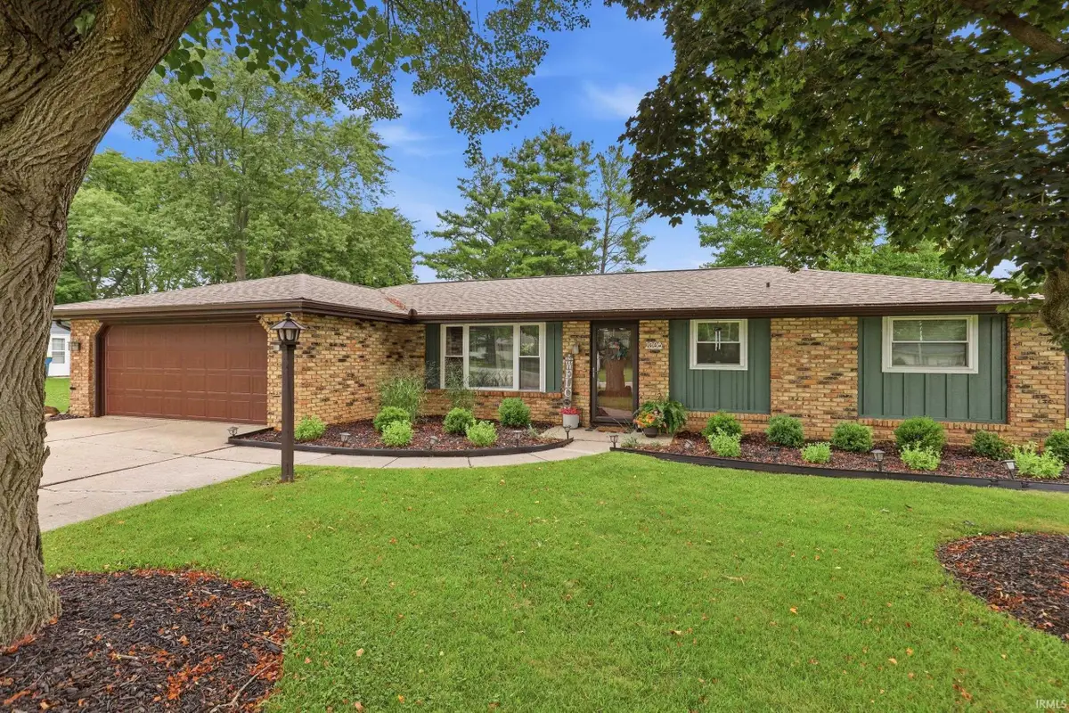 2008 Walden Drive, Auburn, IN 46706 - #1