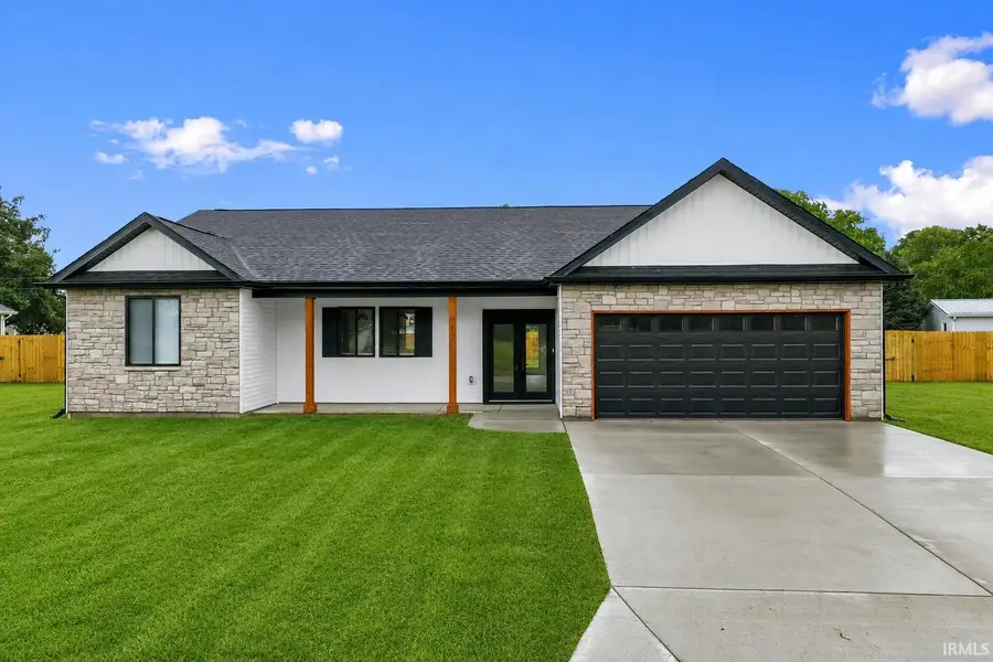 617 S Central Avenue, Otterbein, IN 47970 - #2