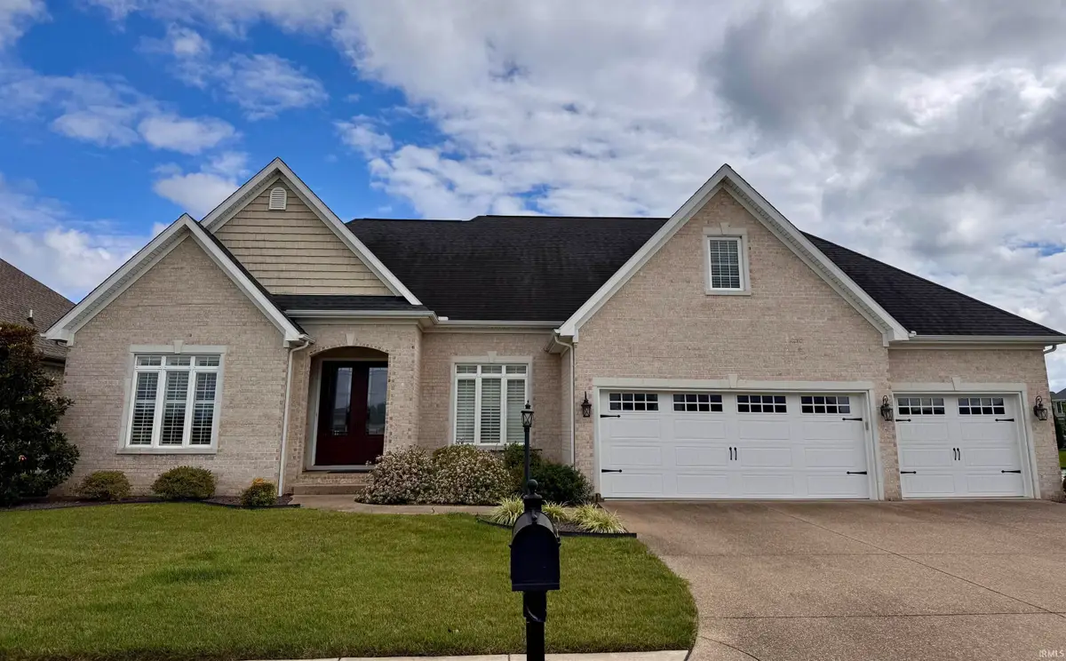 8655 Crenshaw Drive, Newburgh, IN 47630 - #1