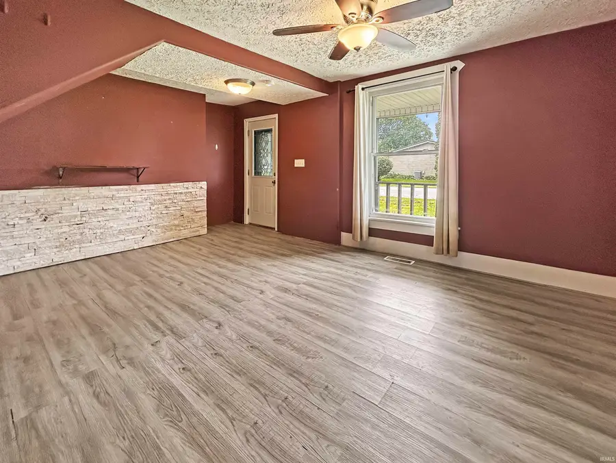 303 W Vine Street, Oxford, IN 47971 - #3