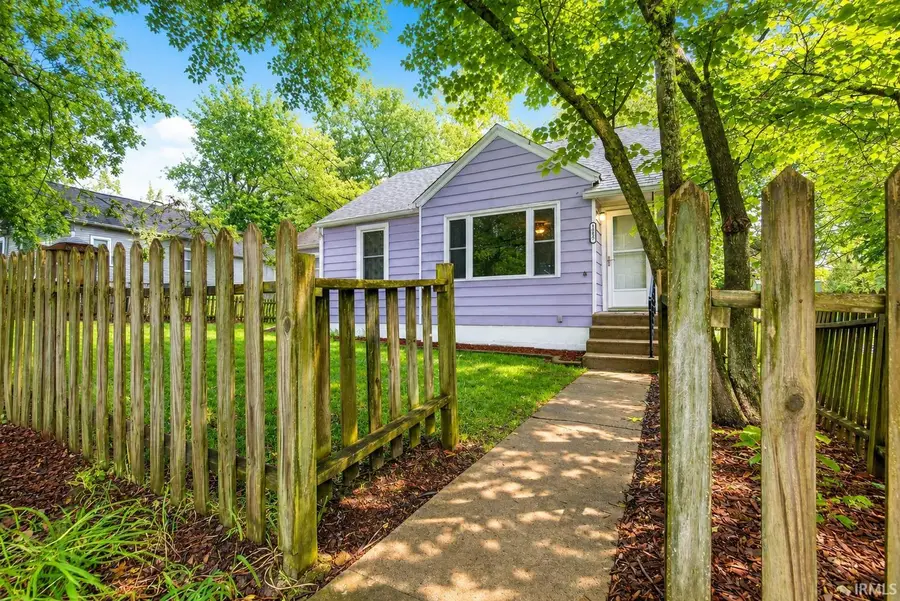 1009 N Woodburn Avenue, Bloomington, IN 47404 - #2