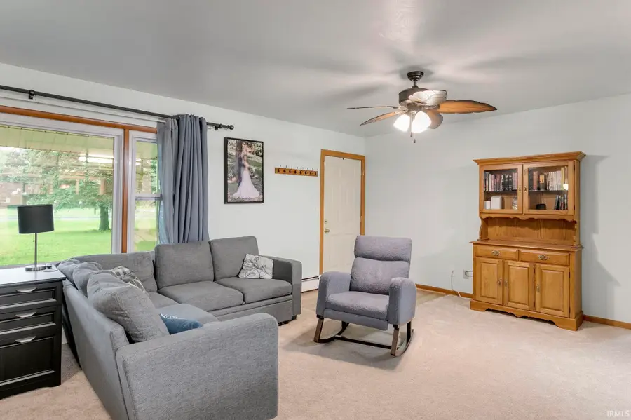 3703 W Old Road 30, Warsaw, IN 46580 - #3