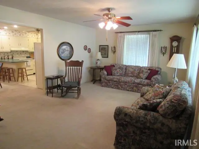 634 E Tenth Street, Mount Vernon, IN 47620 - #2