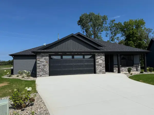 2029 Linchel Court, Angola, IN 46703