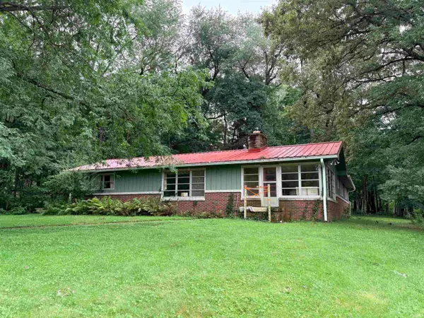 701 West Shore Drive, Culver, IN 46511