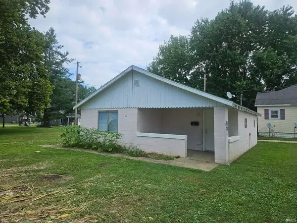 404 Sunset Avenue, Washington, IN 47501