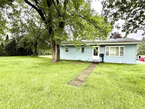 612 S West Street, Winamac, IN 46996