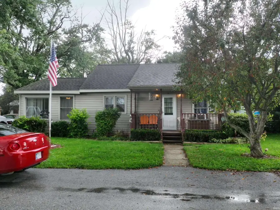 618 East Street, Monticello, IN 47960 - #2