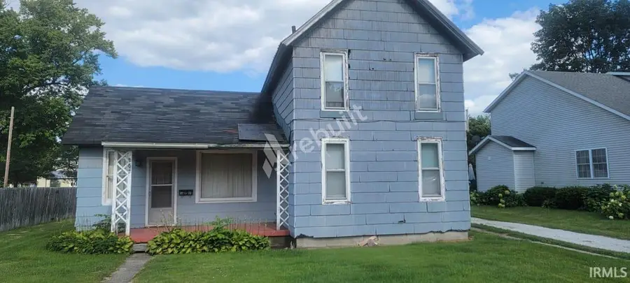 207 S Scott Street, Rensselaer, IN 47978 - #2