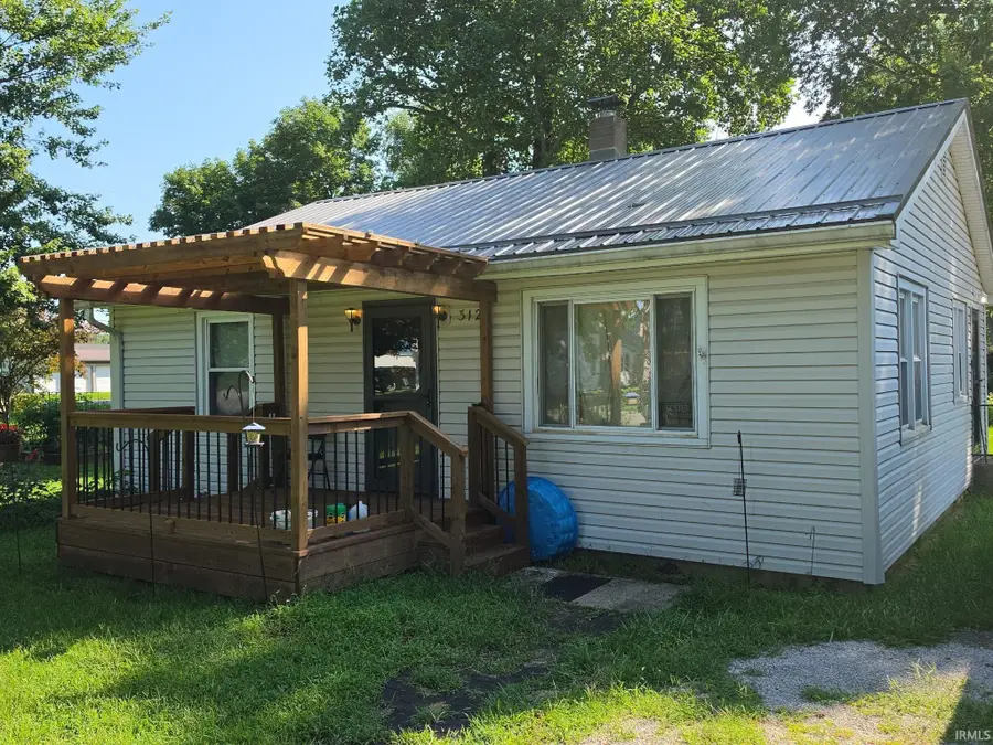312 N East Street, Milford, IN 46542 - #2