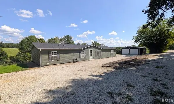 8108 Arvin Lane, Loogootee, IN 47553
