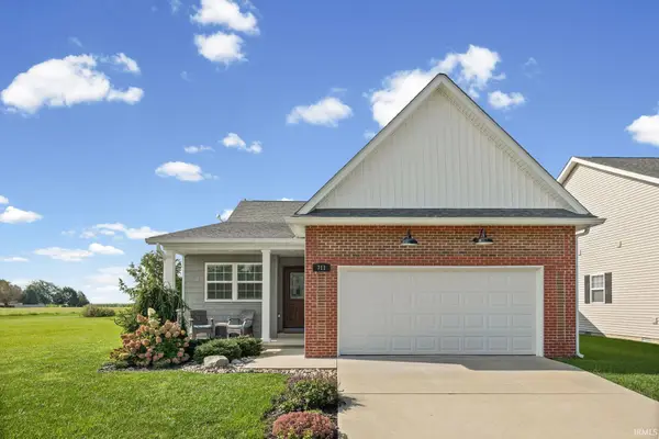 711 Carriage Lane, Flora, IN 46929