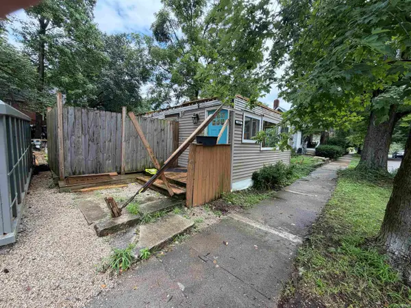618 W Howe Street, Bloomington, IN 47403