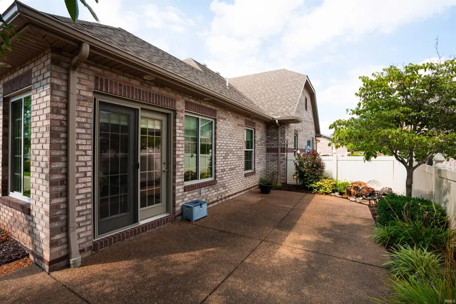 8024 Wolf Creek Court, Evansville, IN 47712 - #3