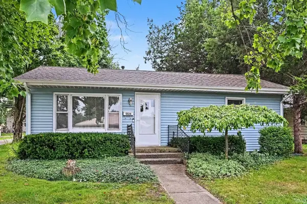 1226 E Clark Street, Warsaw, IN 46580