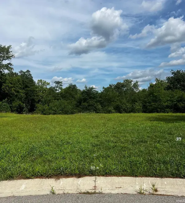 602 Skillet Avenue, Huntertown, IN 46748