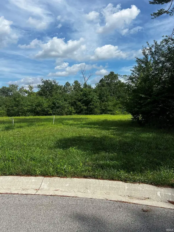609 Skillet Avenue, Huntertown, IN 46748