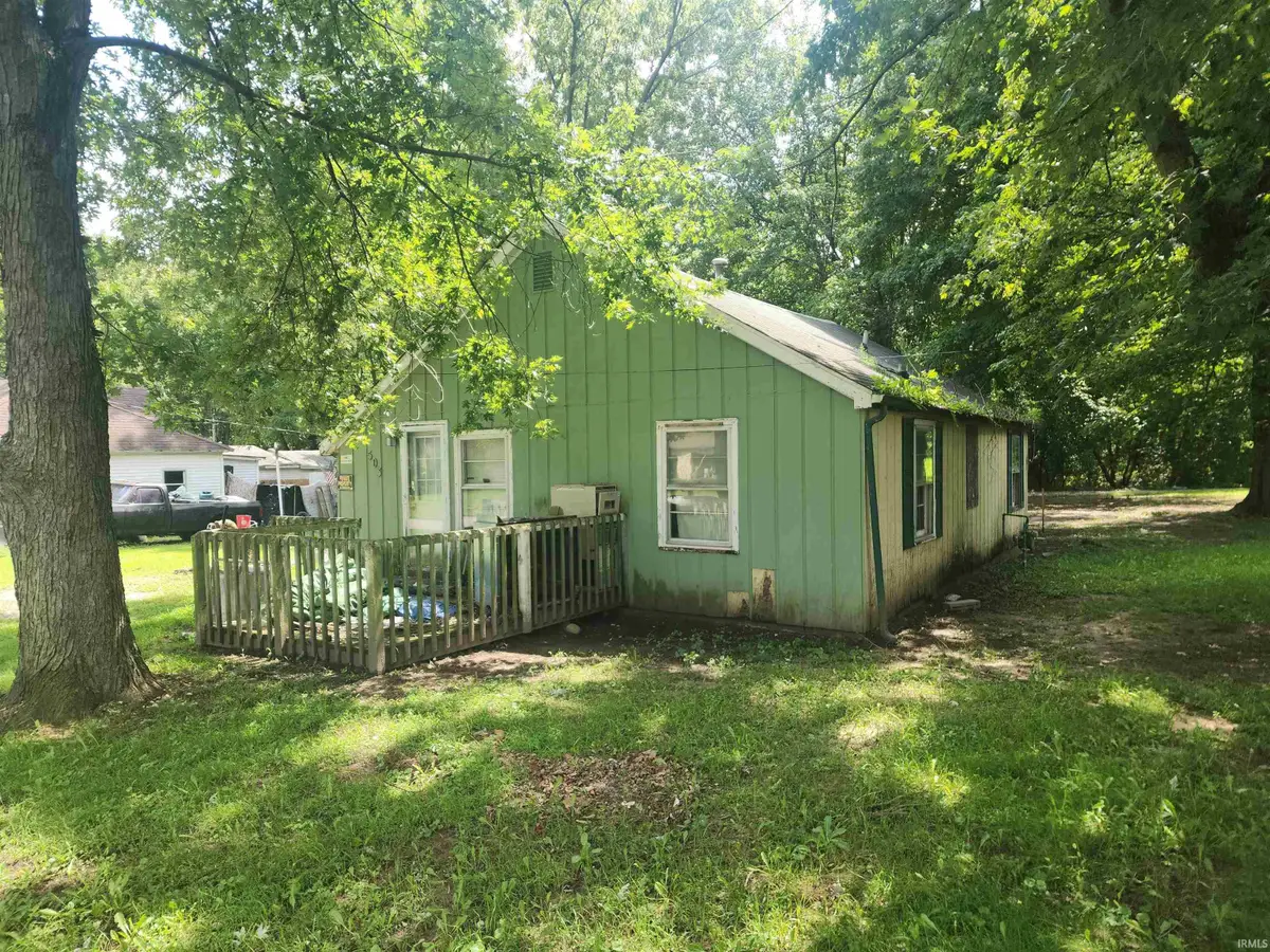 503 Northern Avenue, Logansport, IN 46947 - #1