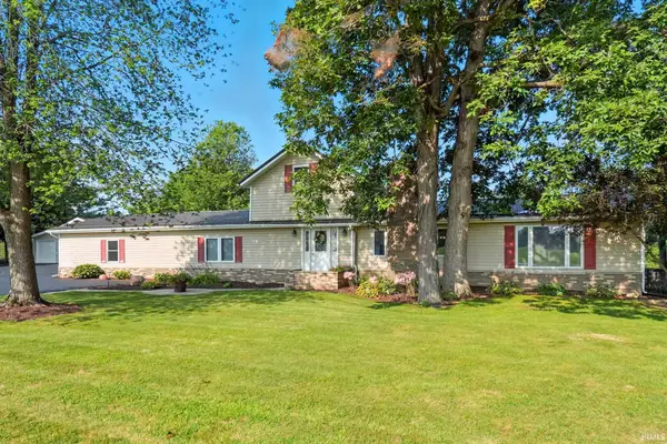 5815 County Rd 650 E Road, Churubusco, IN 46723