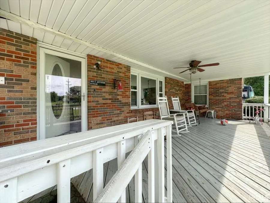 1810 E Jefferson Street, Kokomo, IN 46901 - #2