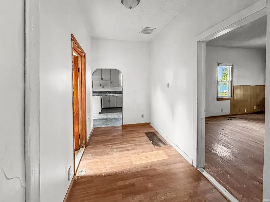 101 W Walnut Street, Wingate, IN 47994 - #3