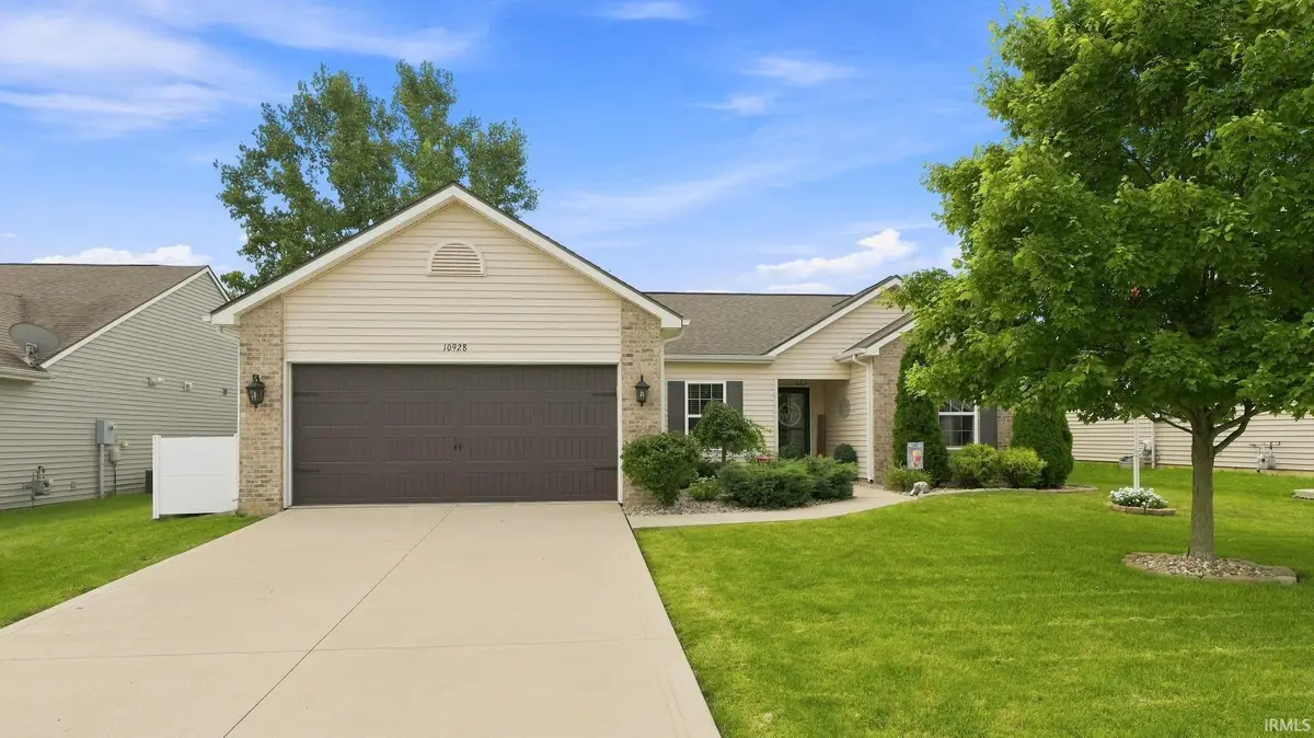 10928 Calera Passage, Roanoke, IN 46783 - #1