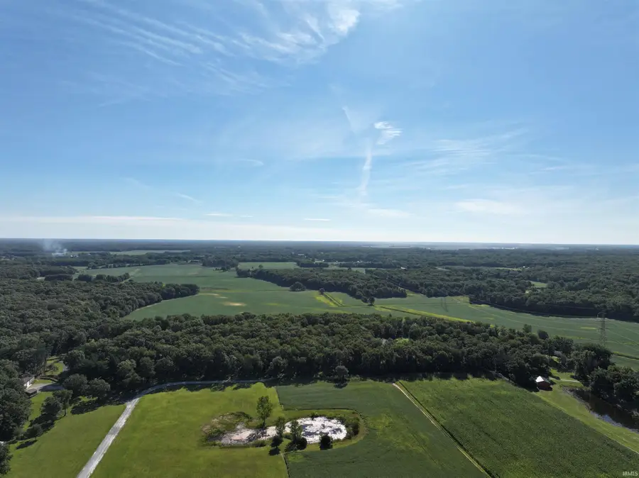 550 E Toto Road, Knox, IN 46534 - #3
