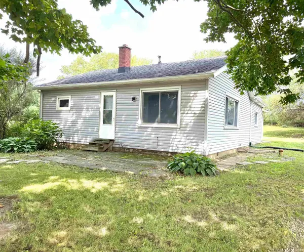 1460 N State Rd 5 Road, Larwill, IN 46764