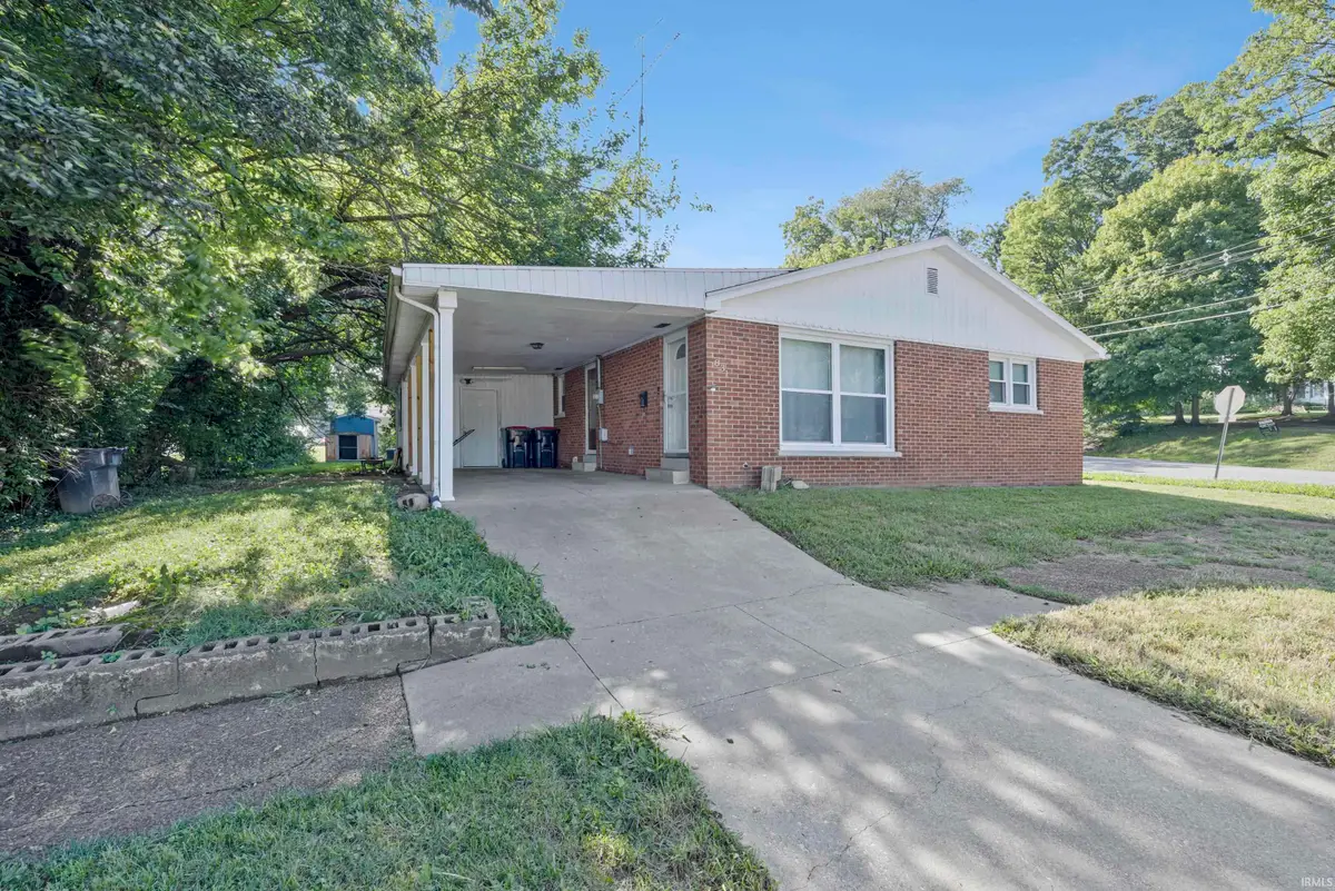 831 Mill Street, Mount Vernon, IN 47620 - #1