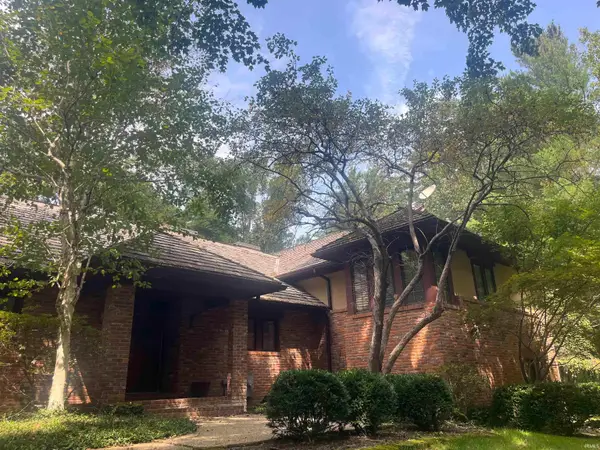 3801 N Bittersweet Drive, Bloomington, IN 47408